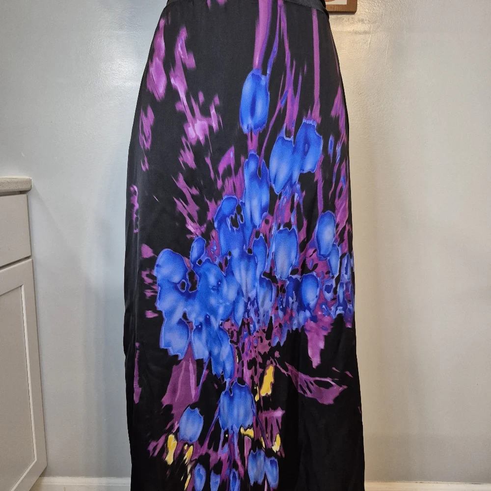 bebe Denora Bloom Silk Iris Tie Halter Silk Dress NWT - Picture 3 of 14